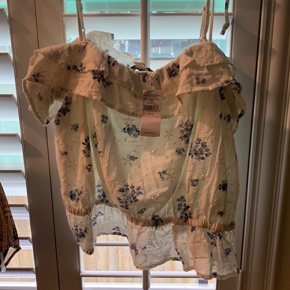 American Eagle Tops